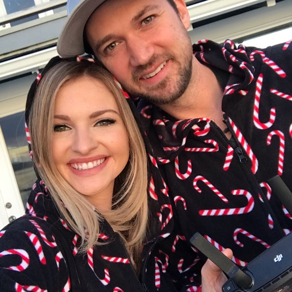 Meet your Posher, Alyssa - Picture 3 of 4